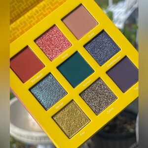 JUVIA’S The Fula Eyeshadow Palette